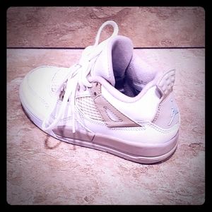 Kids Jordan 4's